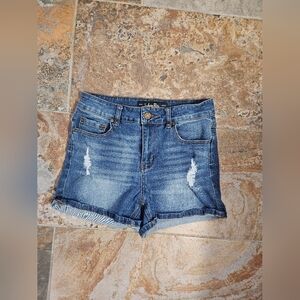 SIZE 7 OR 28 Indigo REI Distressed Blue Jean Shorts. Great Condition